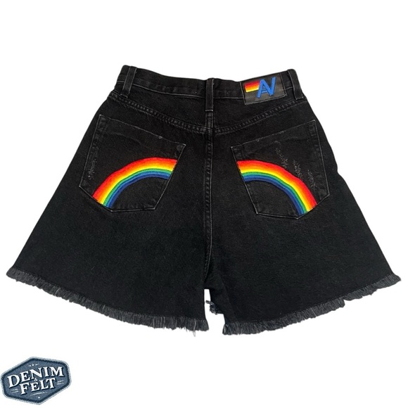 Aviator Nation Women’s Black HI RISE SKATER CUTOFF RAINBOW BACK POCKET SHORTS🌈 - Picture 2 of 12